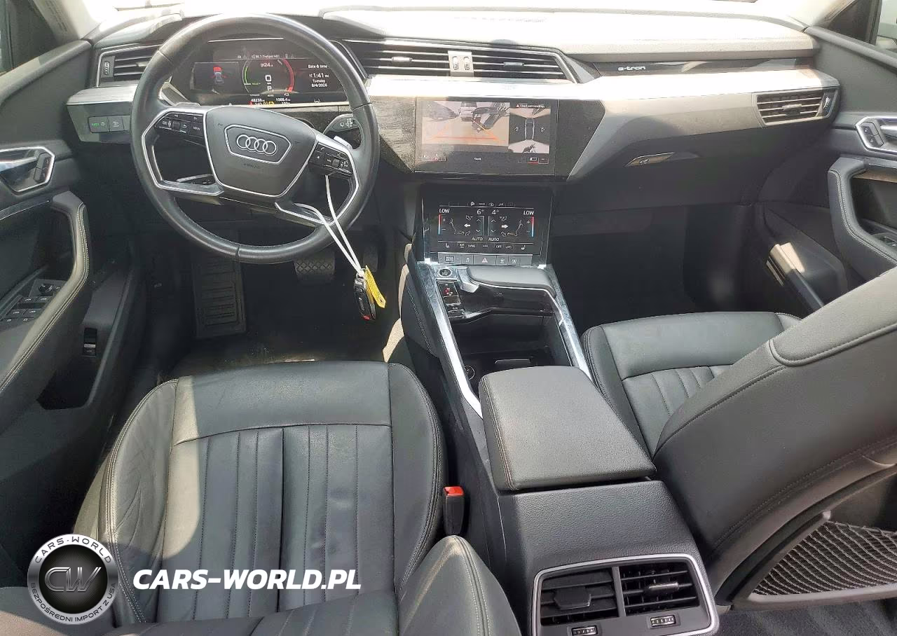 2022 Audi E-Tron Premium VIN:WA1AAAGEXNB007777 - 8