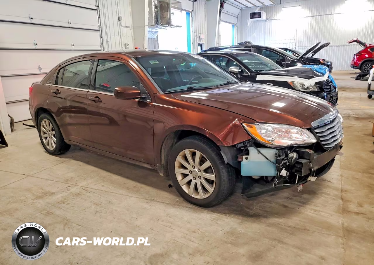 2012 Chrysler 200 Touring VIN:1C3CCBBB9CN236723 - 4