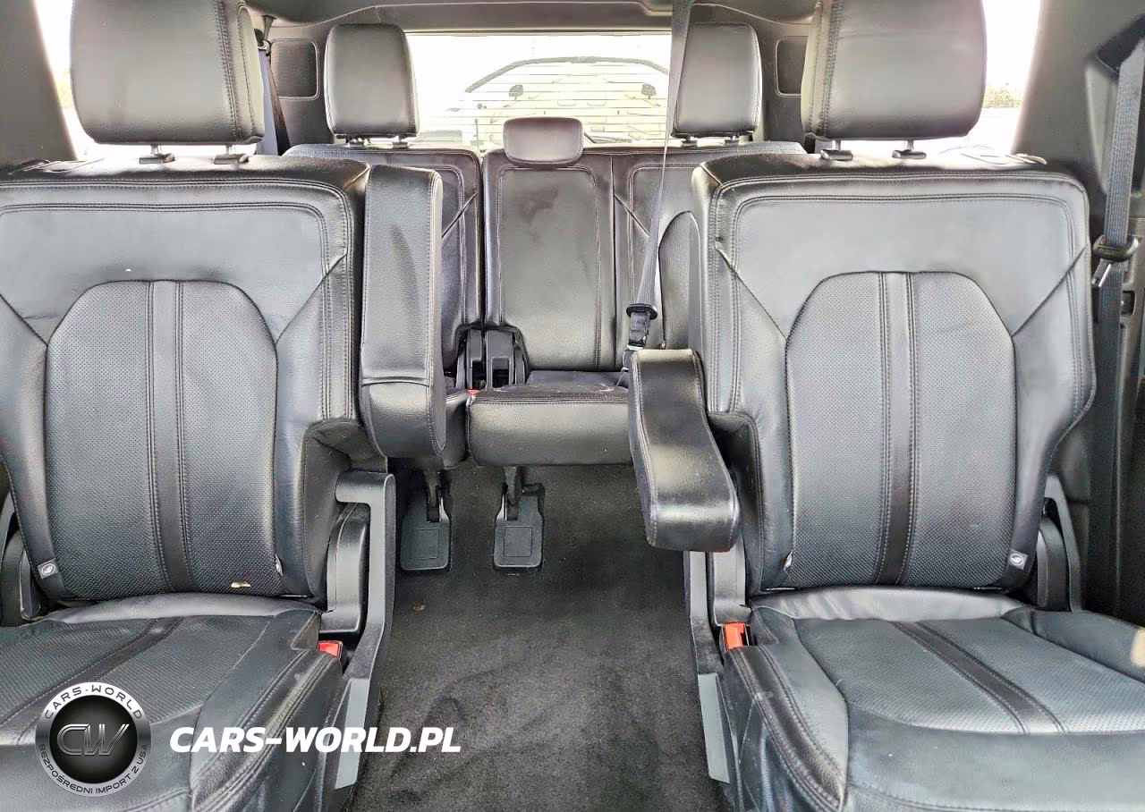 2018 Ford Expedition Max Limited VIN:1FMJK1KT6JEA36741 - 10