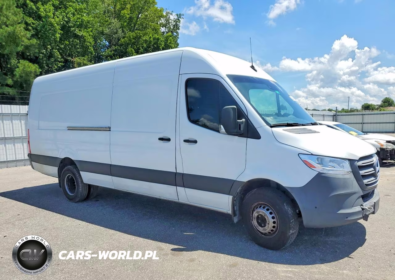 2022 Mercedes-Benz Sprinter 3500 VIN:W1Y8ED3Y8NT096958 - 4