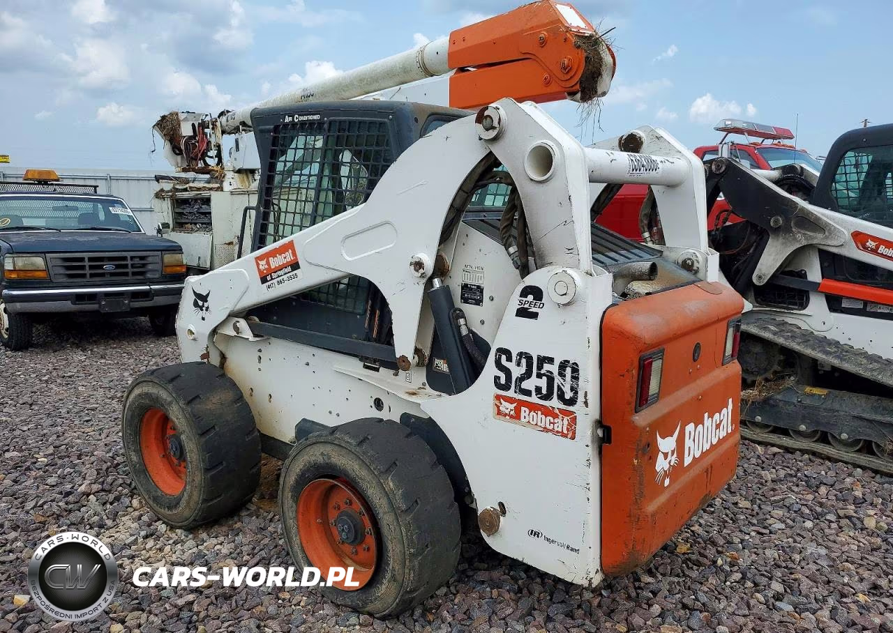2006 Bobcat S250 Skid Steer Loader VIN:530914392 - 3