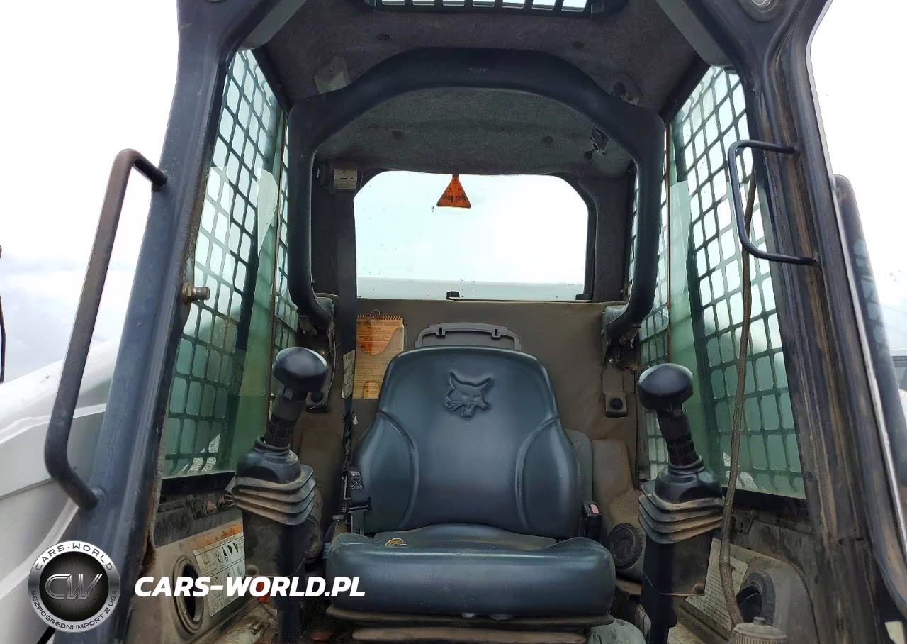 2006 Bobcat S250 Skid Steer Loader VIN:530914392 - 5