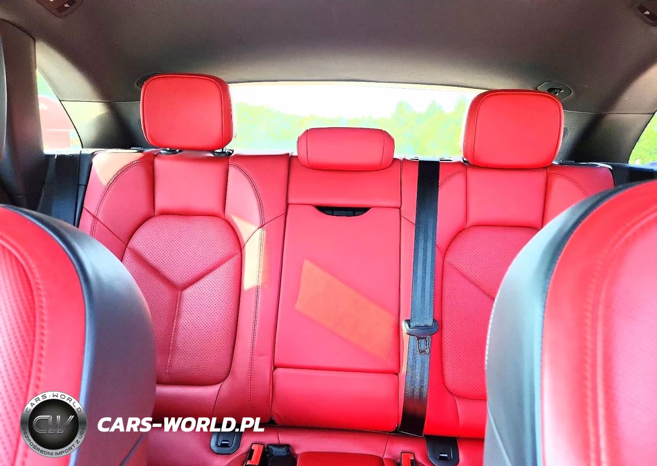 2015 Porsche Macan S VIN:WP1AB2A50FLB74323 - 10