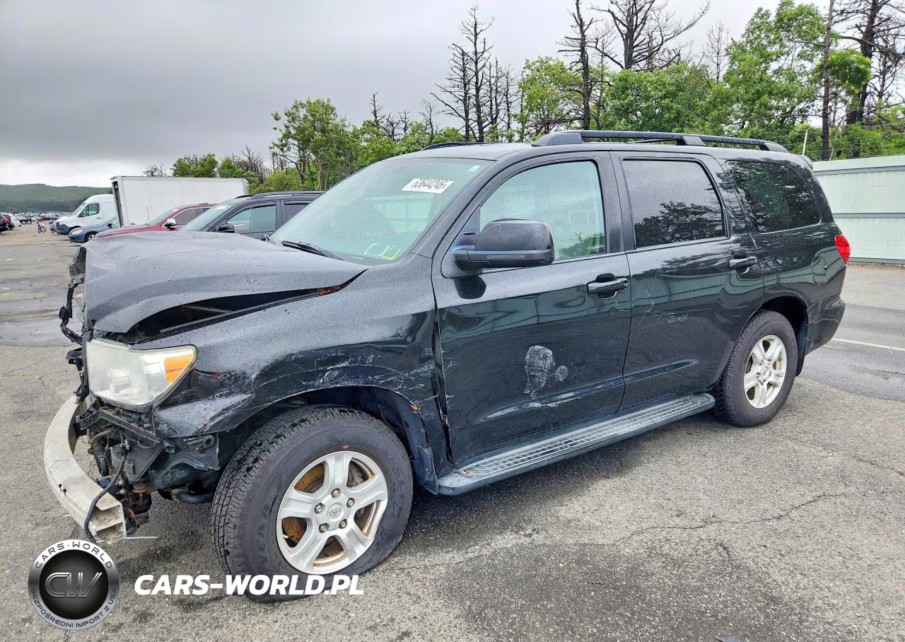 2015 Toyota Sequoia Sr5