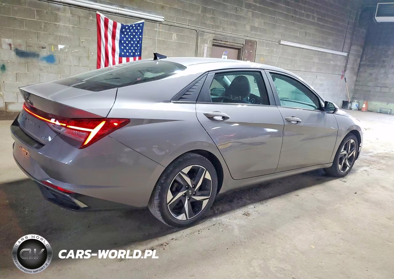 2021 Hyundai Elantra Limited VIN:KMHLP4AG0MU114053 - 3