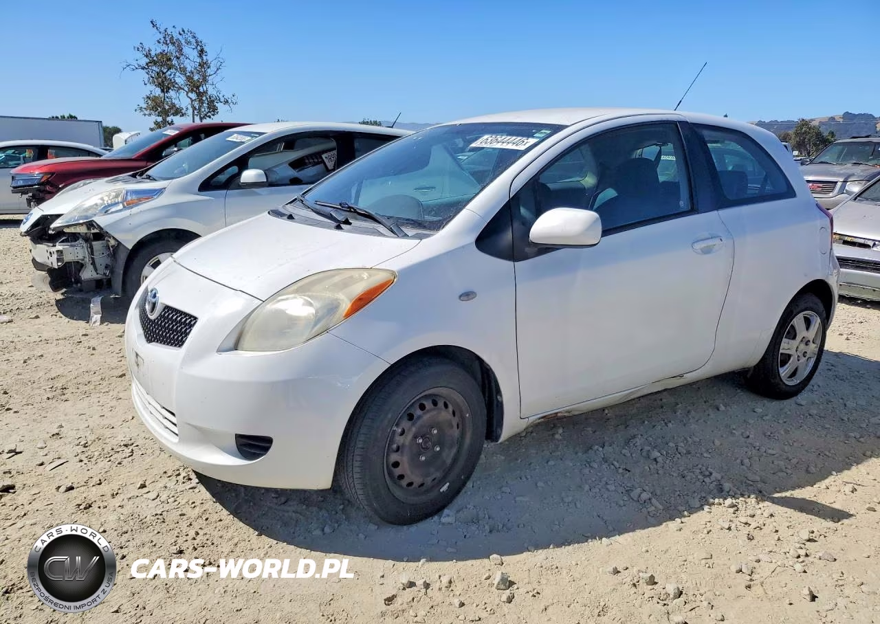 2008 Toyota Yaris Base – zdjęcie 1 z 12