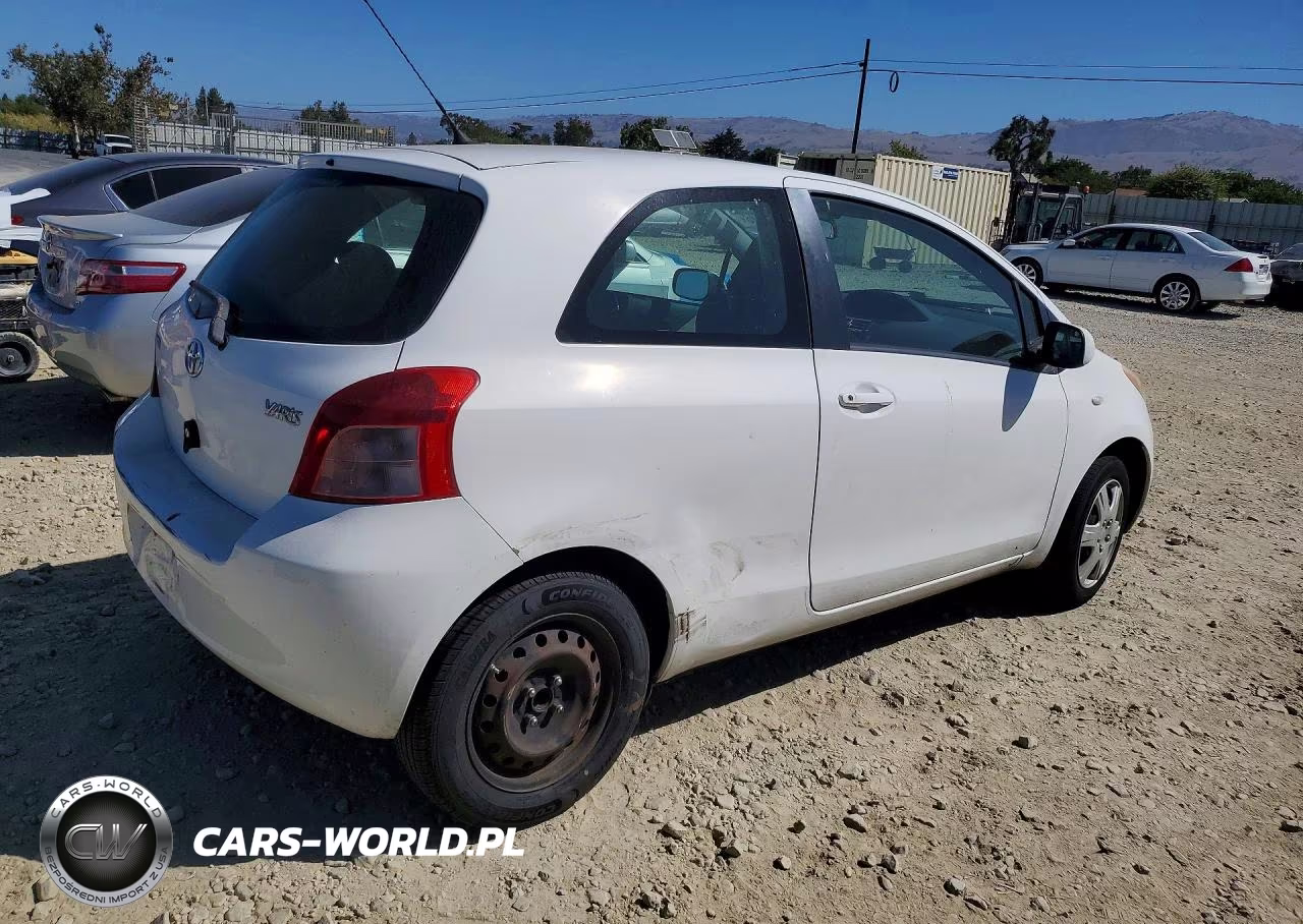 2008 Toyota Yaris Base VIN:JTDJT923885170421 - 3