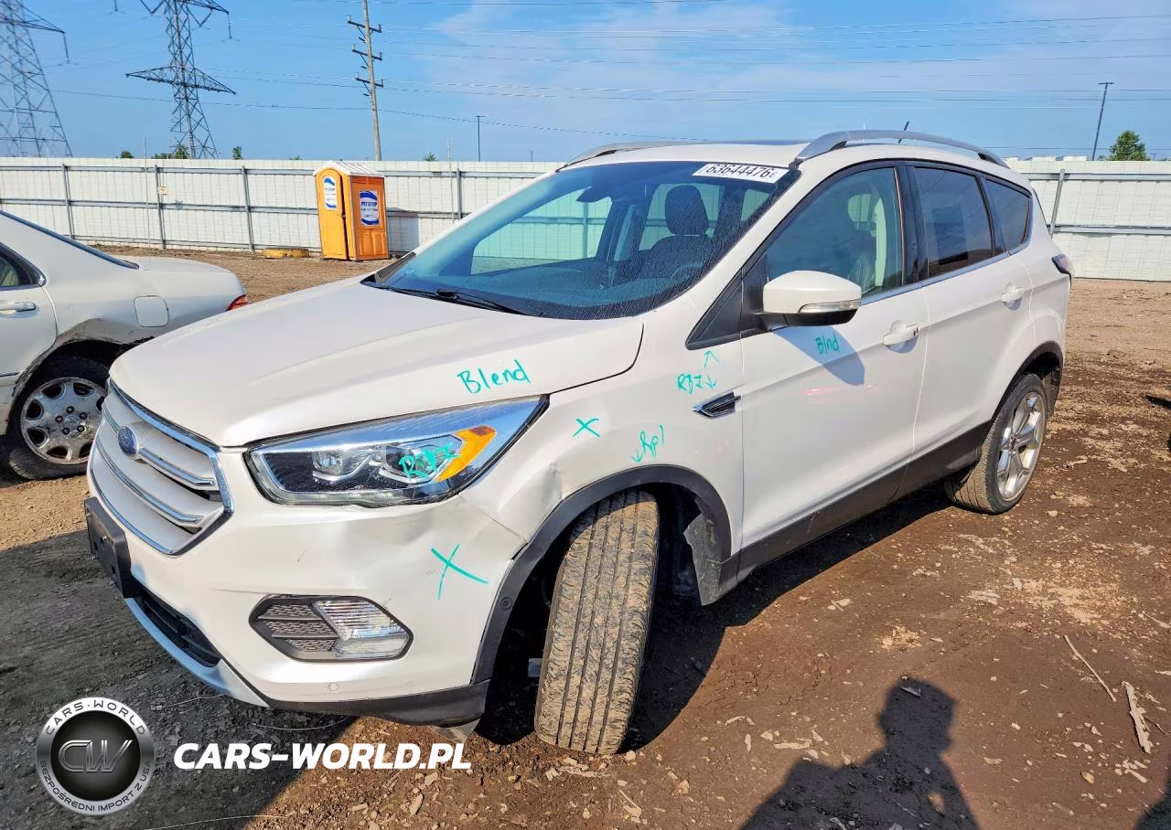 2018 Ford Escape Titanium – zdjęcie 1 z 12