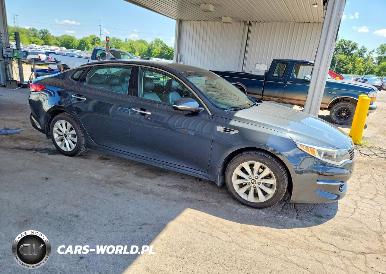 2016 Kia Optima Ex VIN:5XXGU4L38GG094637 - 4
