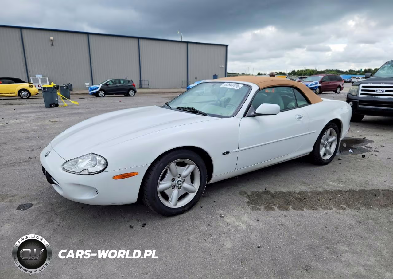 1999 Jaguar Xk8