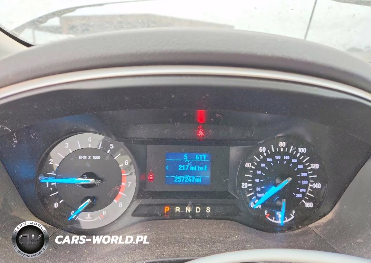 2014 Ford Fusion S VIN:3FA6P0G74ER270001 - 10