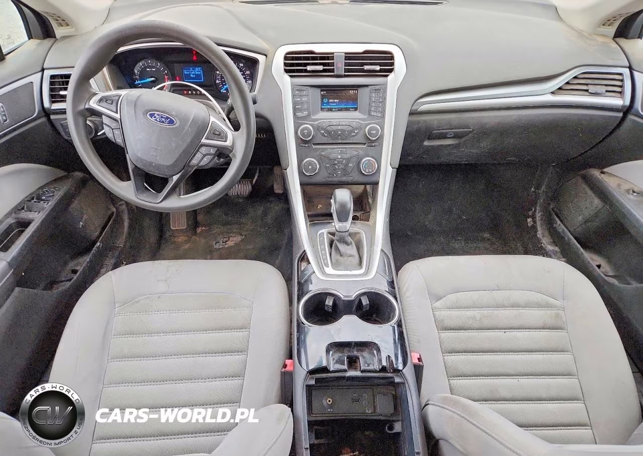 2014 Ford Fusion S VIN:3FA6P0G74ER270001 - 9