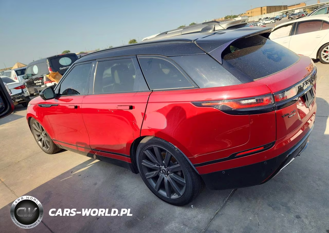 2018 Land Rover Range Rover Velar R-Dynamic Hse VIN:SALYM2RV6JA700241 - 2