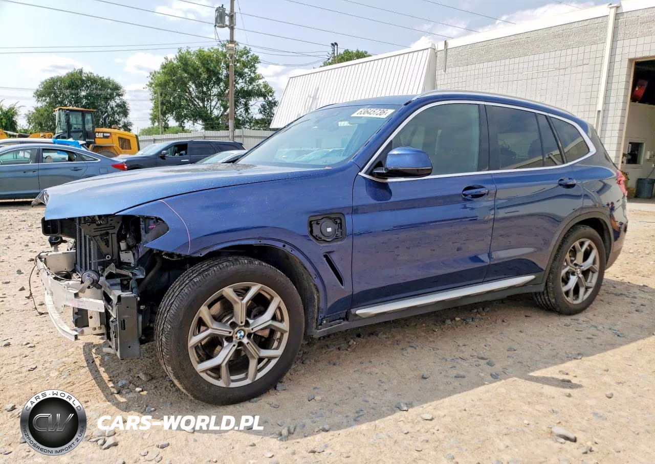 2021 BMW X3 xDrive30E VIN:5UXTS1C01M9E85552 - 1