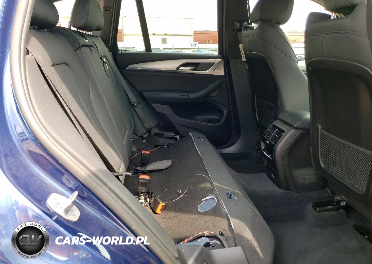 2021 BMW X3 xDrive30E VIN:5UXTS1C01M9E85552 - 11