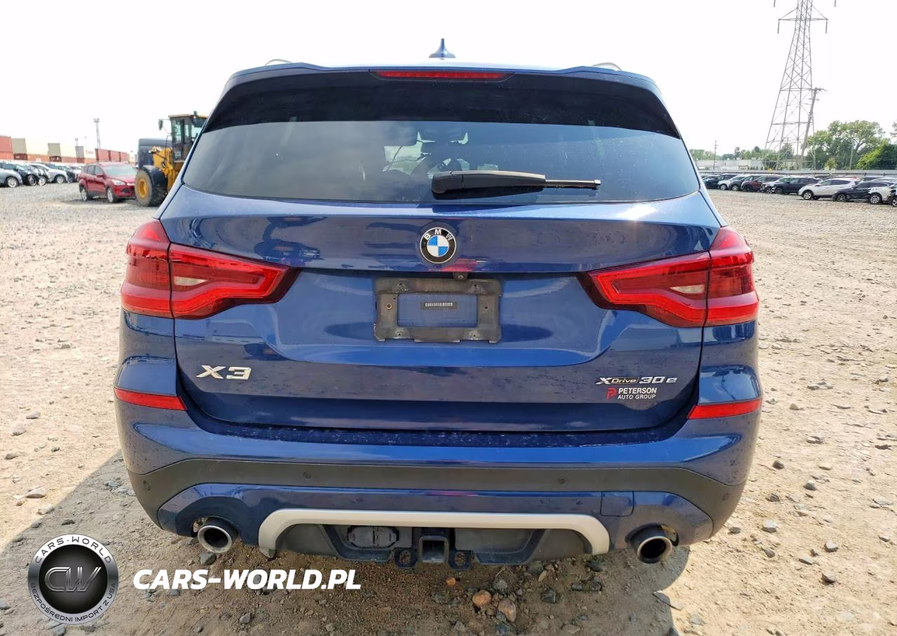 2021 BMW X3 xDrive30E VIN:5UXTS1C01M9E85552 - 6