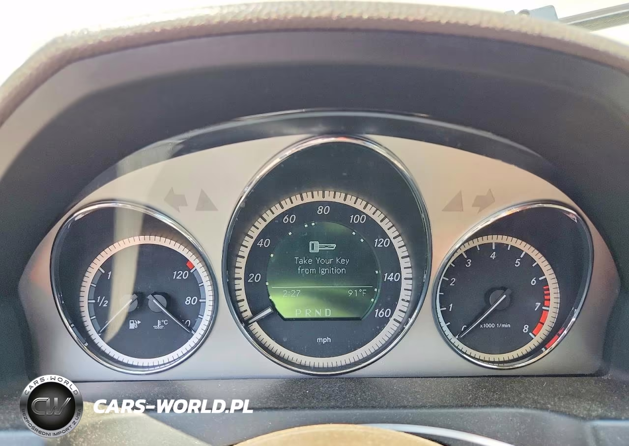 2011 Mercedes-Benz C 300 4Matic VIN:WDDGF8BB1BR155476 - 9