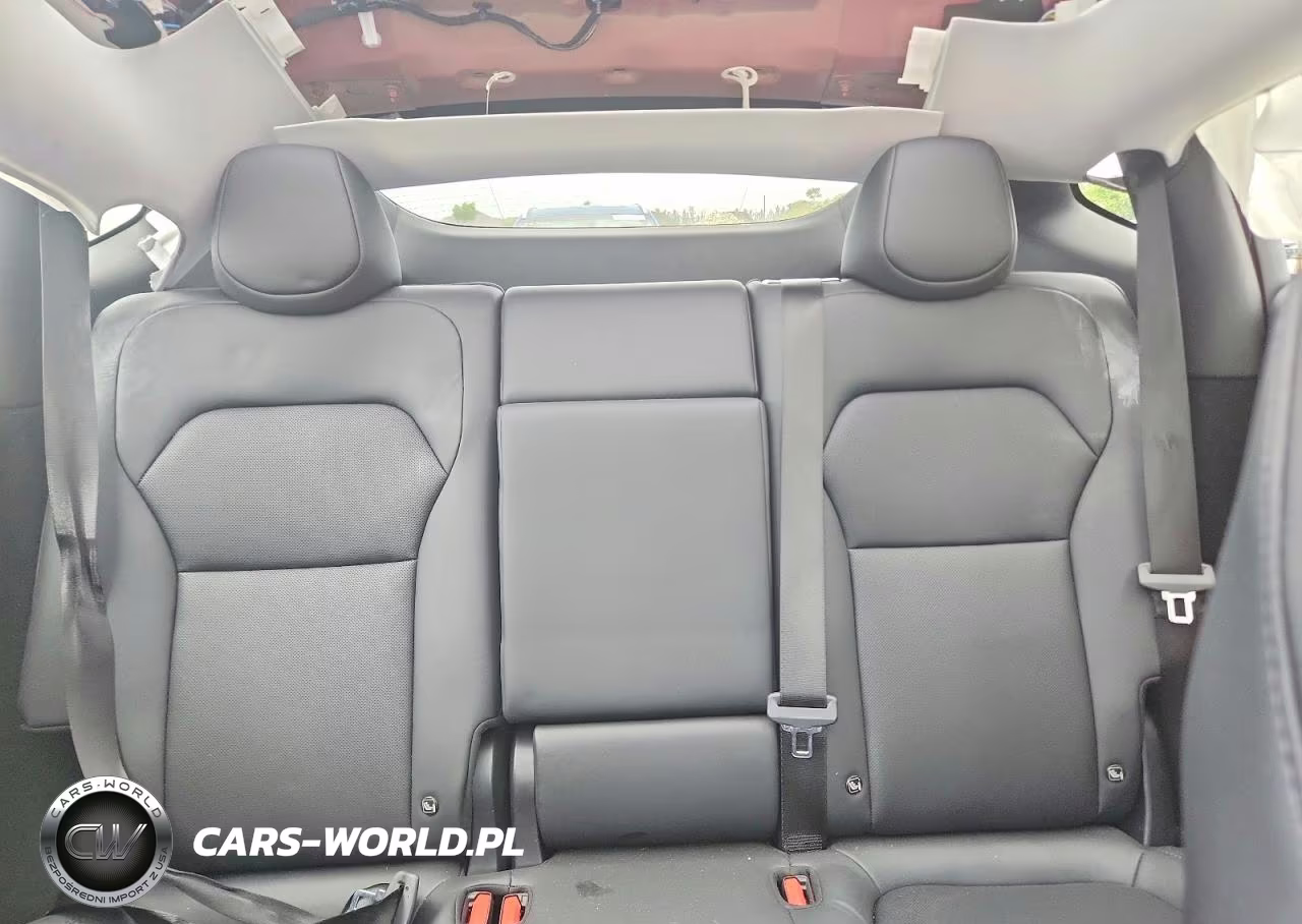 2026 Tesla Model Y VIN:7SAYGDEE3TA470717 - 10