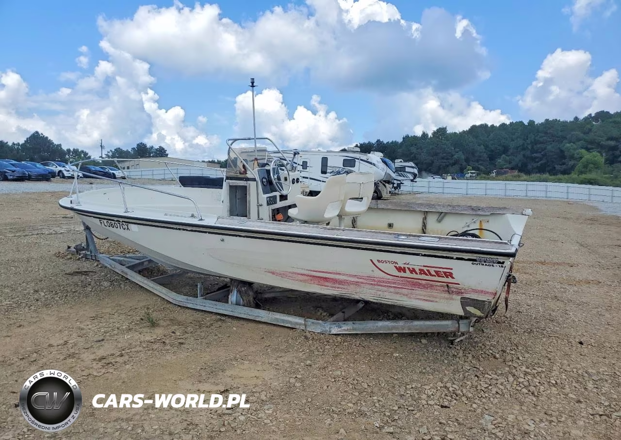 1985 Boston Whaler Boat 18' - Boat VIN:BWC6555BA585 - 3
