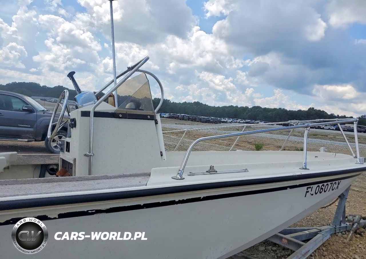 1985 Boston Whaler Boat 18' - Boat VIN:BWC6555BA585 - 5