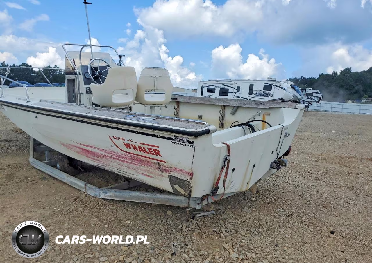 1985 Boston Whaler Boat 18' - Boat VIN:BWC6555BA585 - 9
