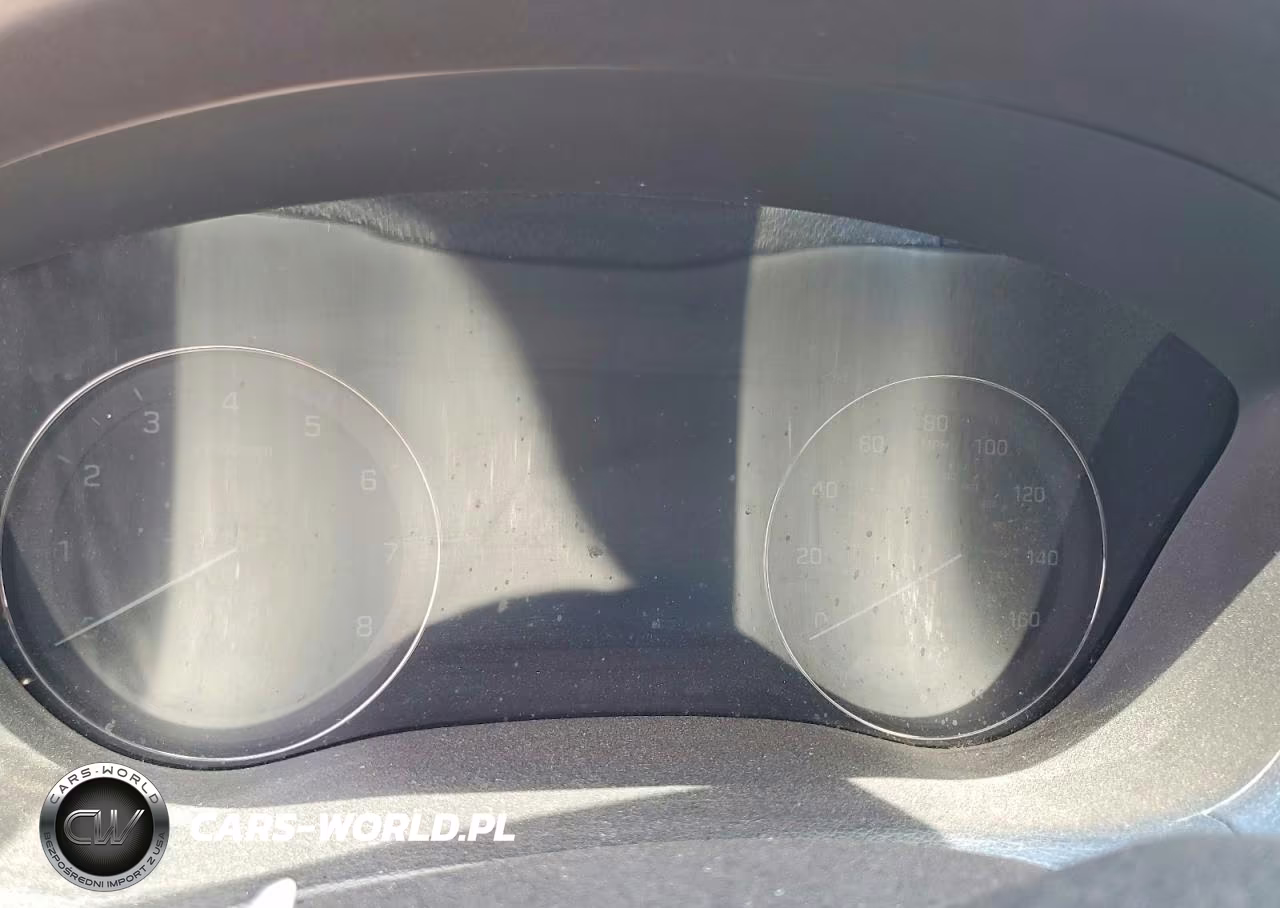 2017 Genesis G80 3.8 VIN:KMHGN4JE6HU206893 - 9