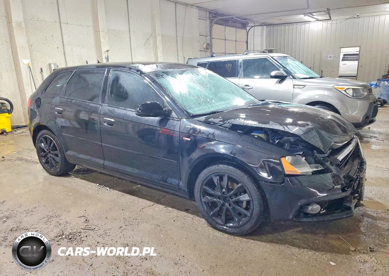 2013 Audi A3 Premium VIN:WAUBJAFM1DA011396 - 4