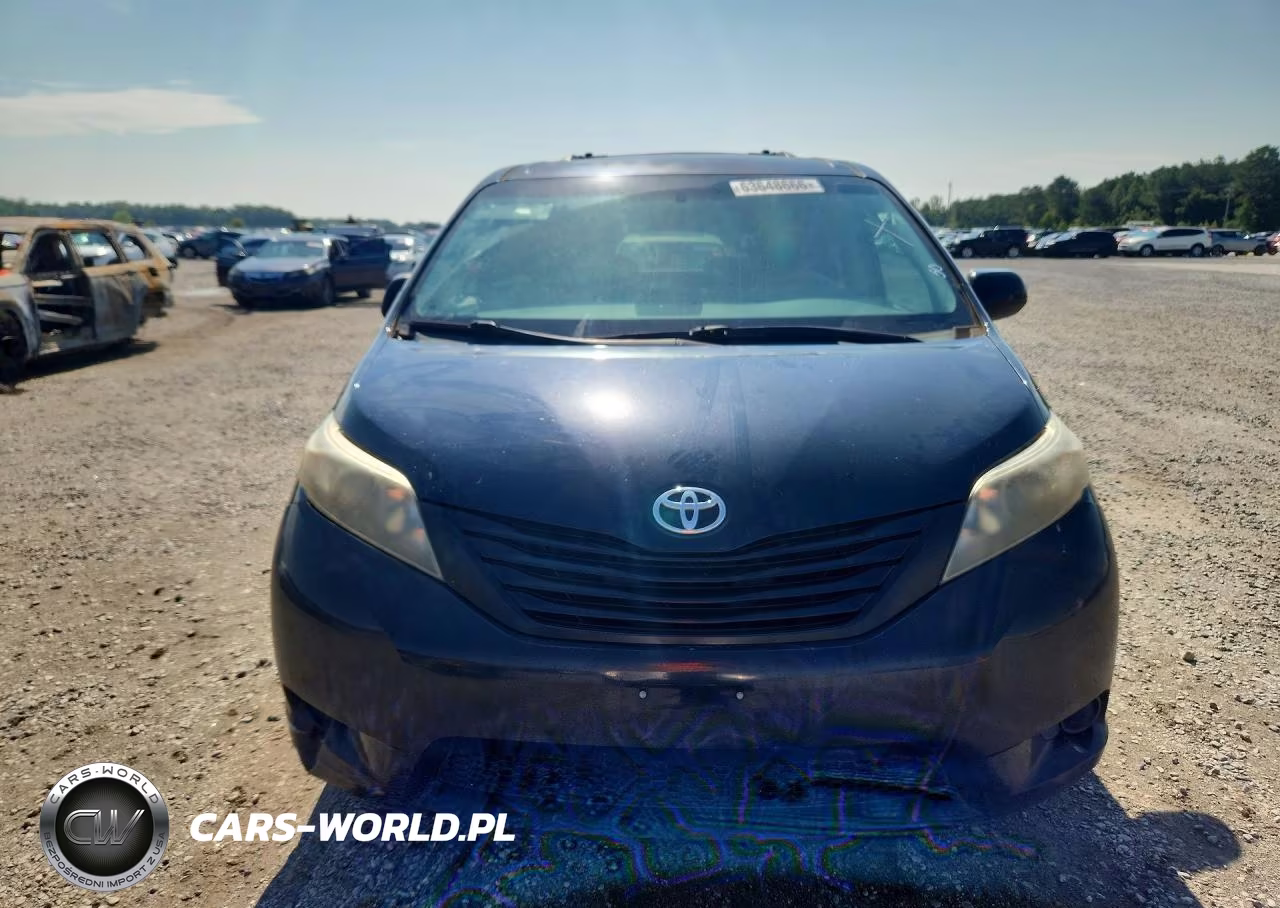 2012 Toyota Sienna Sport VIN:5TDXK3DC0CS239841 - 5