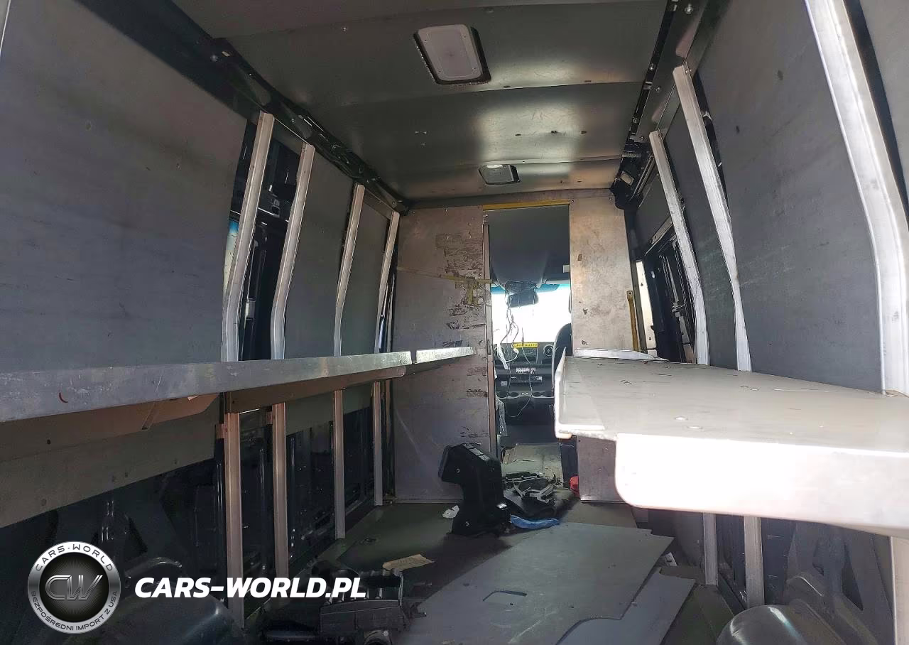 2019 Mercedes-Benz Sprinter 2500-3500 VIN:WD4PF1CD4KP117646 - 10