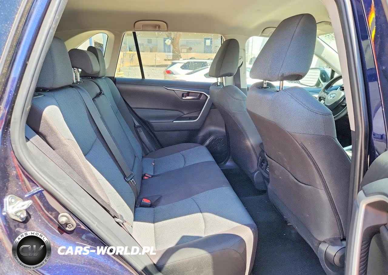 2025 Toyota Rav4 Xle VIN:2T3P1RFV1SW546792 - 10