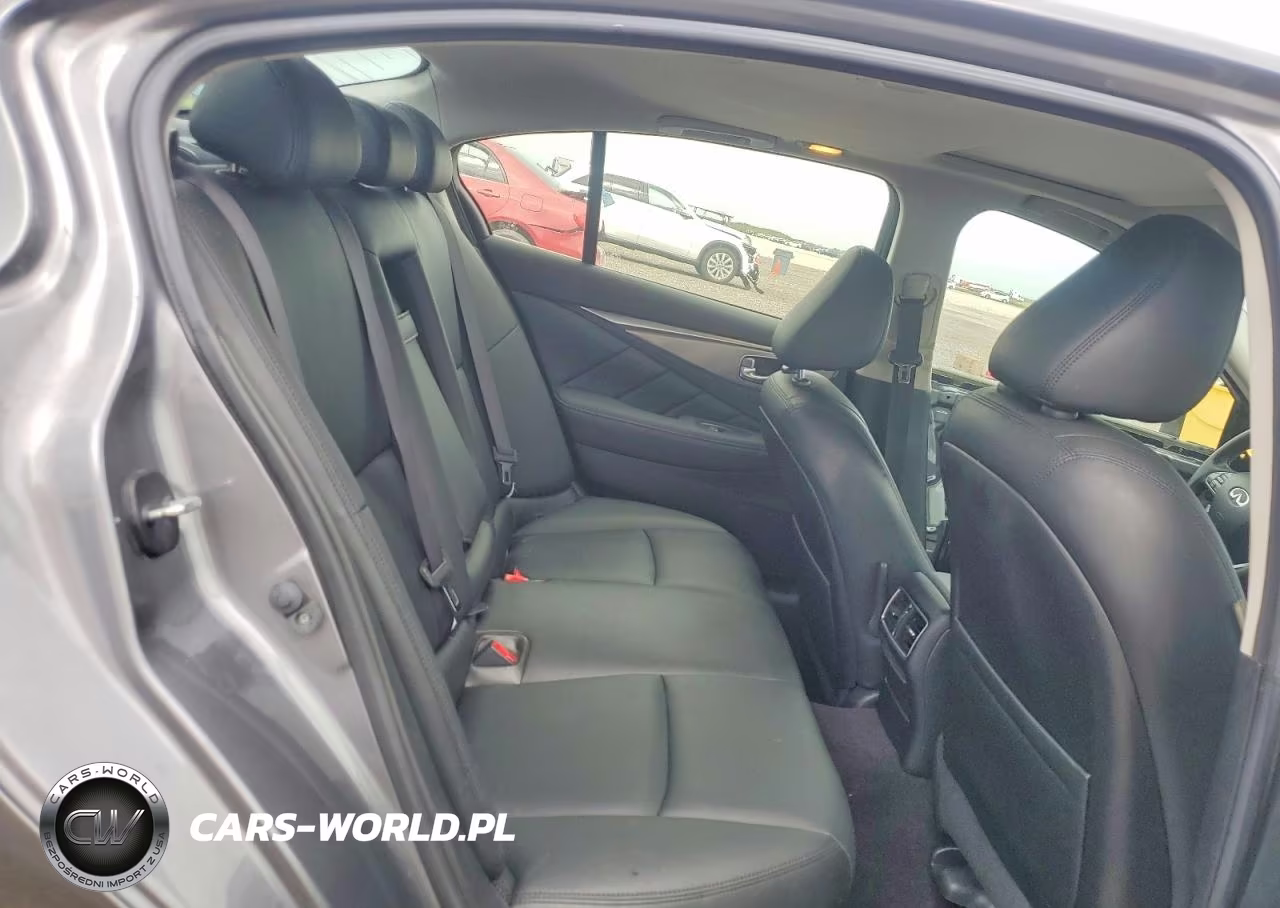 2015 Infiniti Q50 Premium VIN:JN1BV7AP7FM358215 - 10