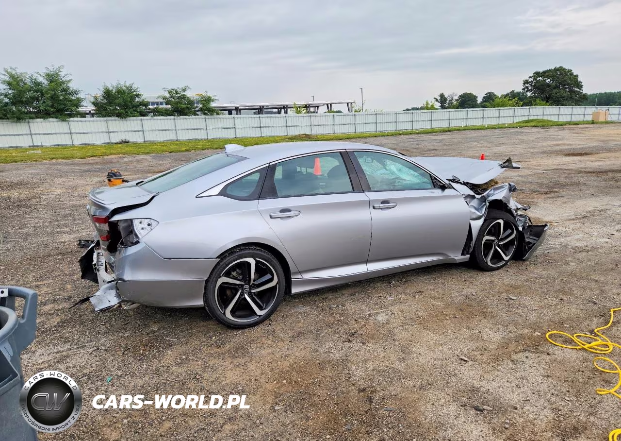 2018 Honda Accord Sport VIN:1HGCV1F36JA142887 - 3