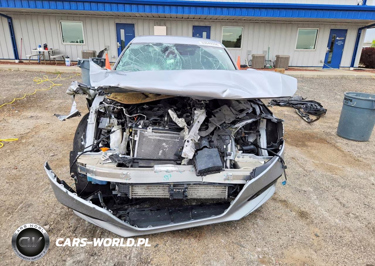 2018 Honda Accord Sport VIN:1HGCV1F36JA142887 - 5