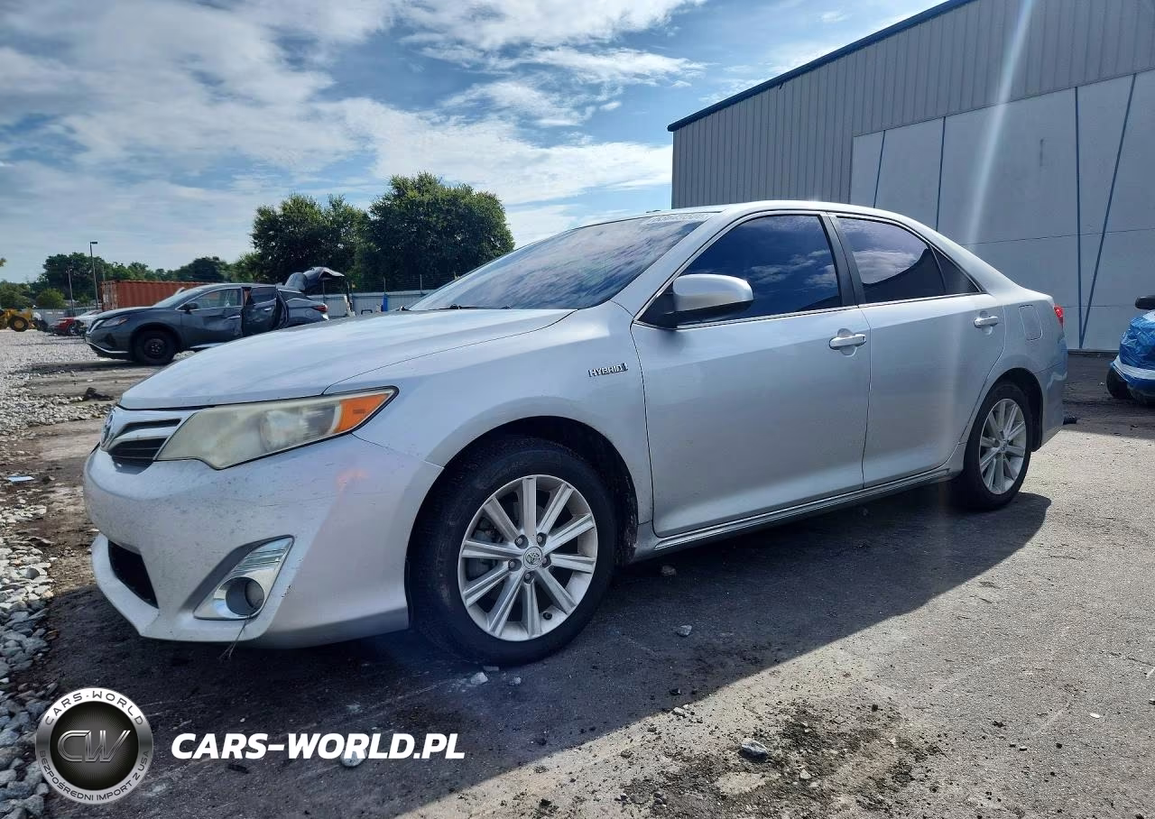 2012 Toyota Camry Hybrid – zdjęcie 1 z 12
