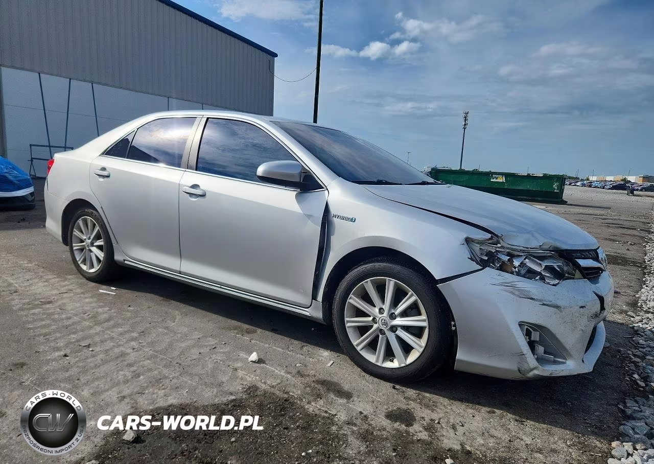 2012 Toyota Camry Hybrid VIN:4T1BD1FK5CU062899 - 4