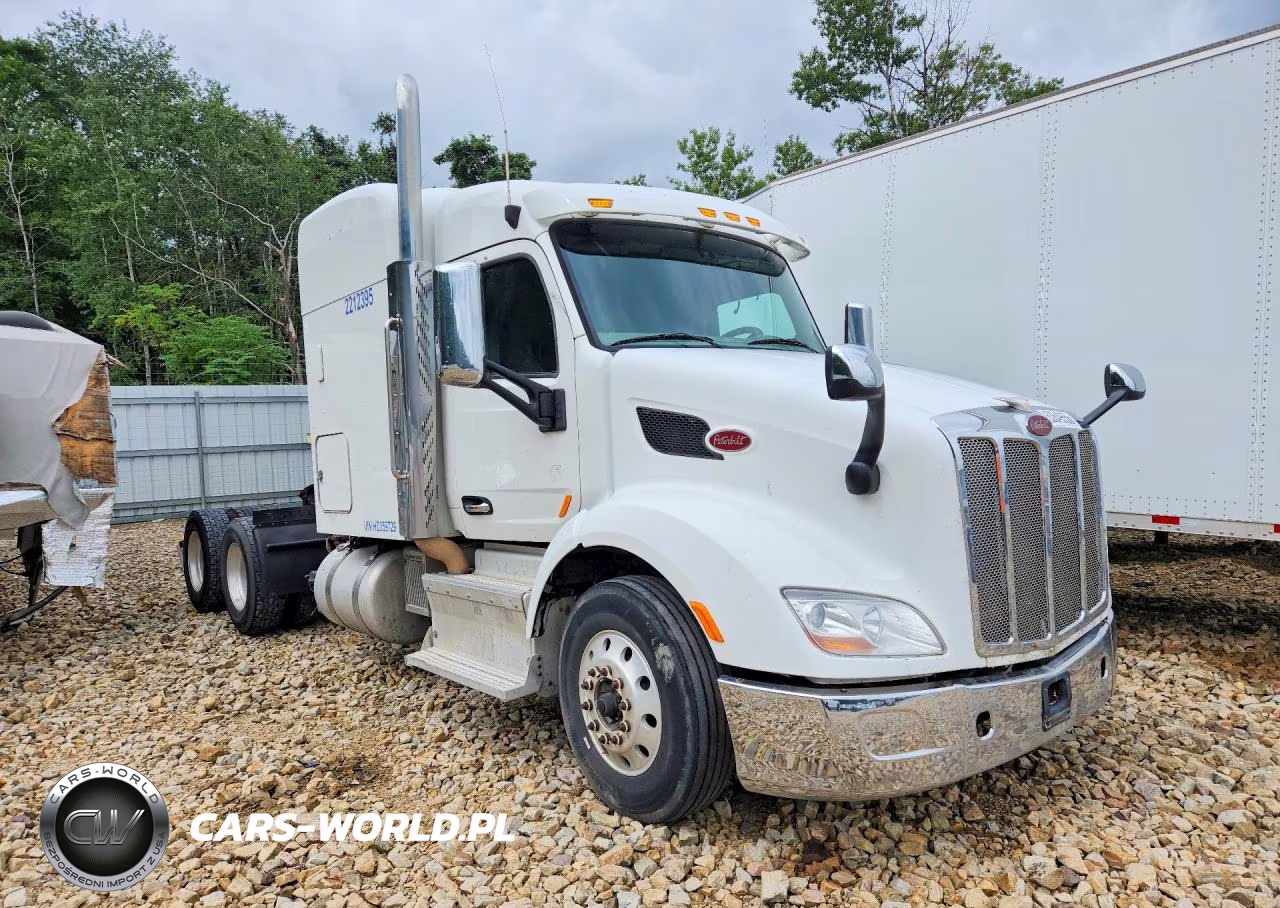 2017 Peterbilt 579 Semi Truck VIN:1XPBDP9X2HD359729 - 4