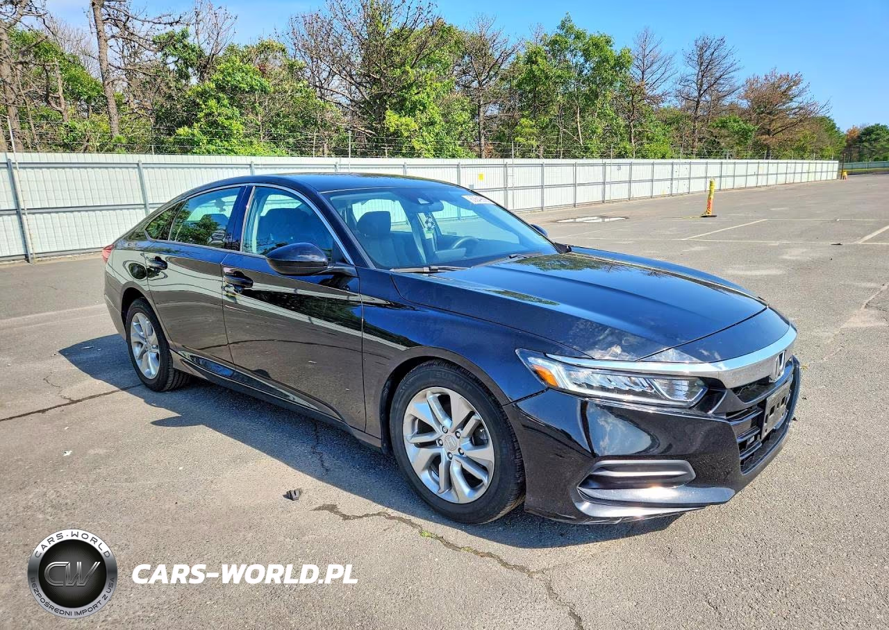 2018 Honda Accord Lx VIN:1HGCV1F1XJA176488 - 4