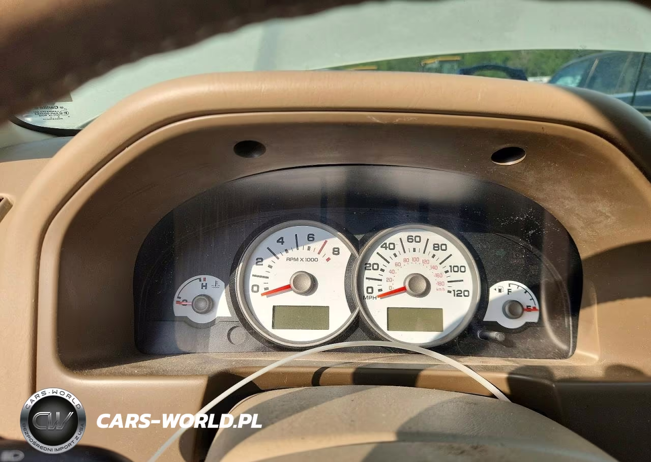 2005 Ford Escape VIN:1FMYU04125KB43095 - 9