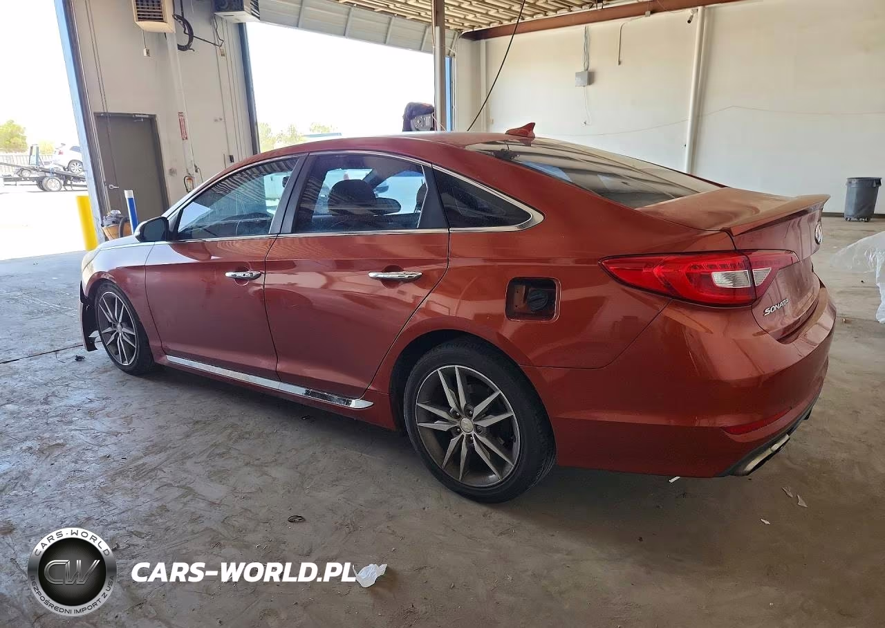 2015 Hyundai Sonata Sport 2.0T VIN:5NPE34AB1FH211224 - 2