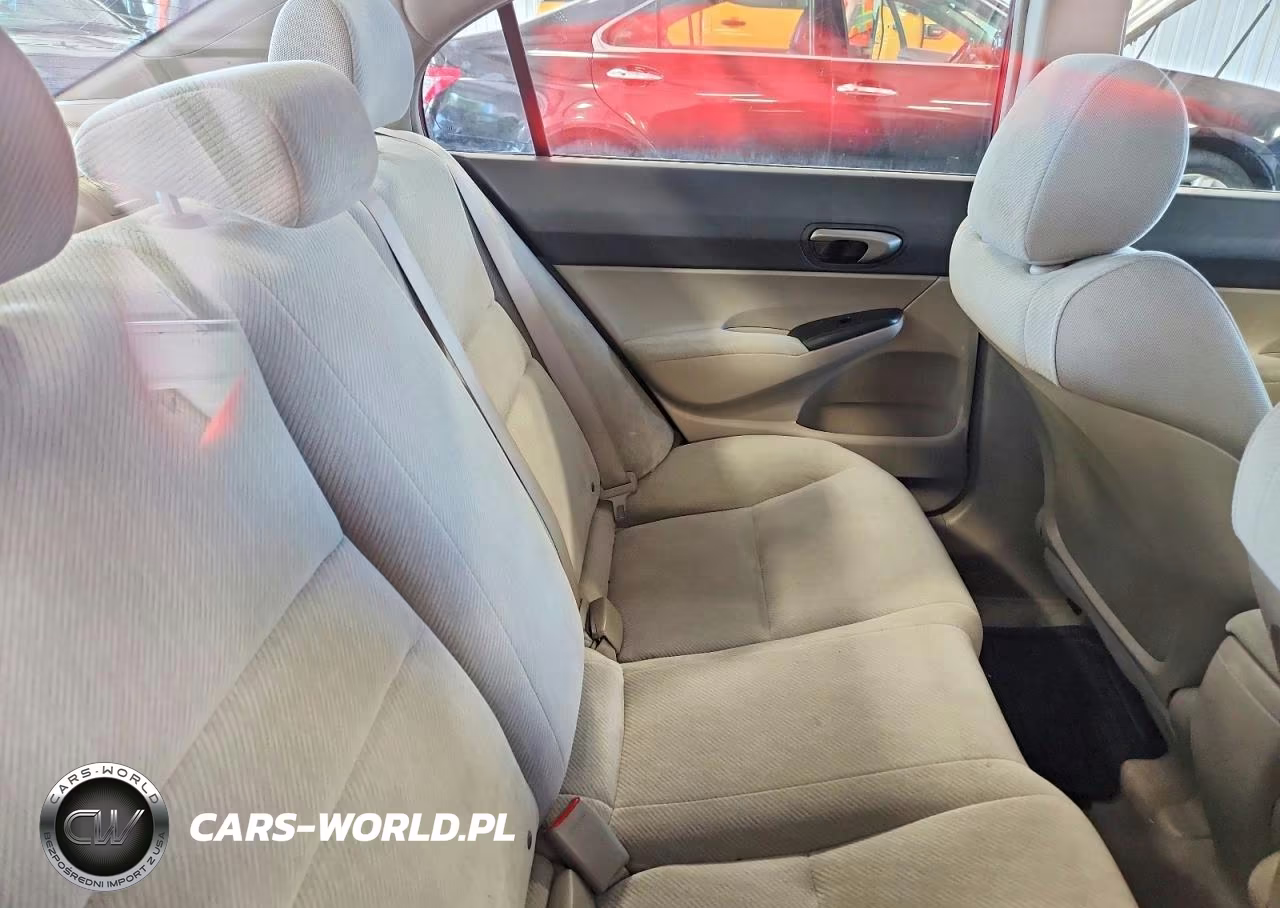 2010 Honda Civic Lx VIN:19XFA1F58AE043882 - 10