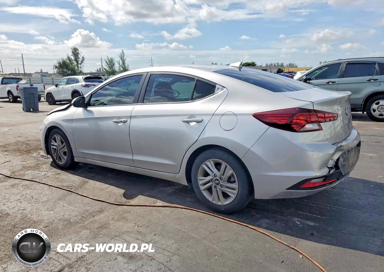 2019 Hyundai Elantra Value Edition VIN:KMHD84LF6KU831012 - 2