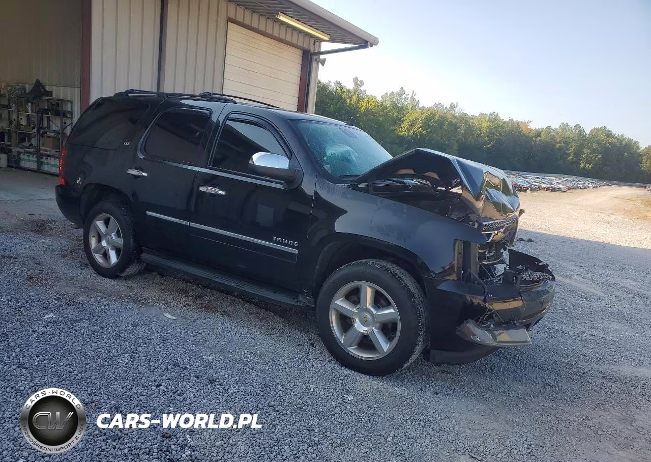 2013 Chevrolet Tahoe C1500 Ltz VIN:1GNSCCE0XDR292596 - 4