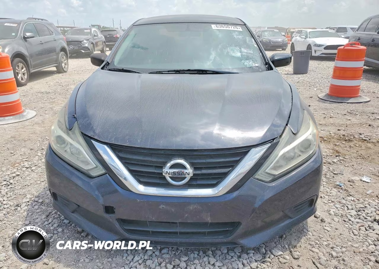 2017 Nissan Altima 2.5 S VIN:1N4AL3AP1HN329206 - 5