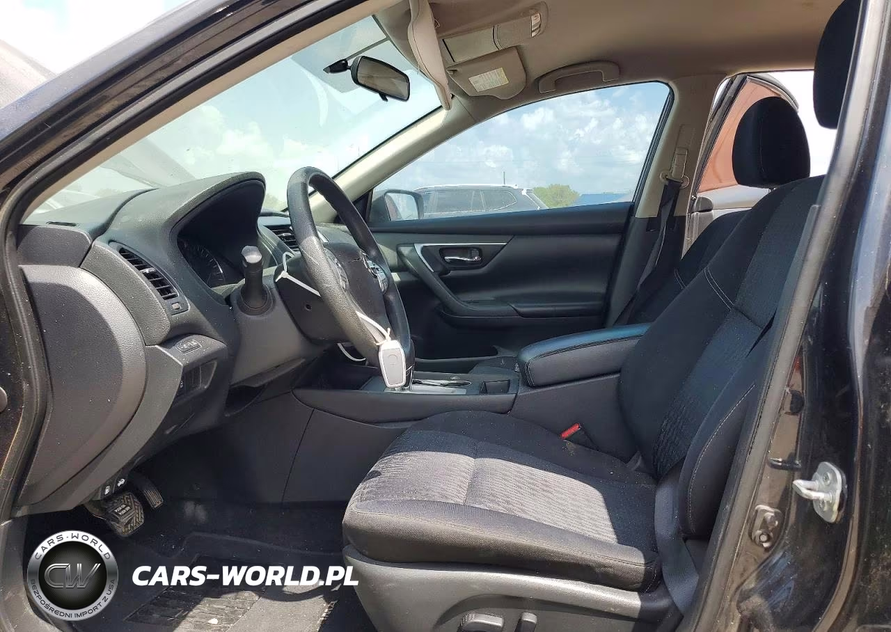2017 Nissan Altima 2.5 S VIN:1N4AL3AP1HN329206 - 7