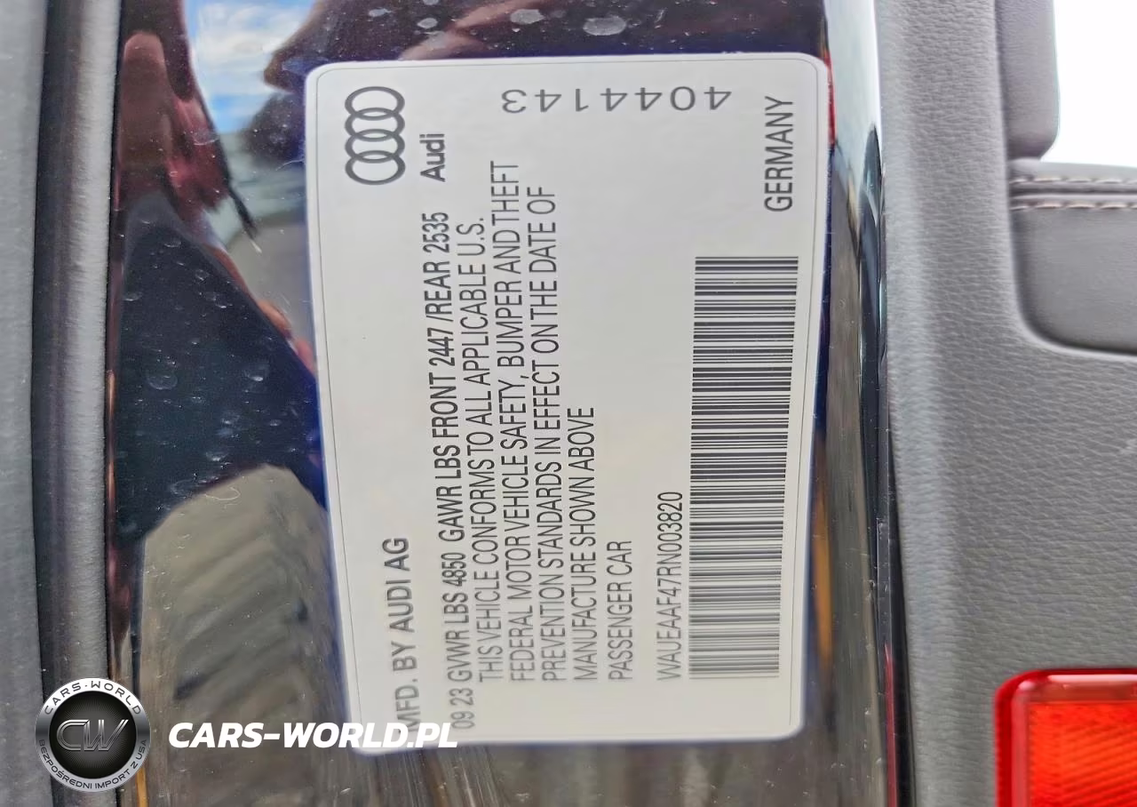 2024 Audi A4 Premium Plus 45 VIN:WAUEAAF47RN003820 - 12