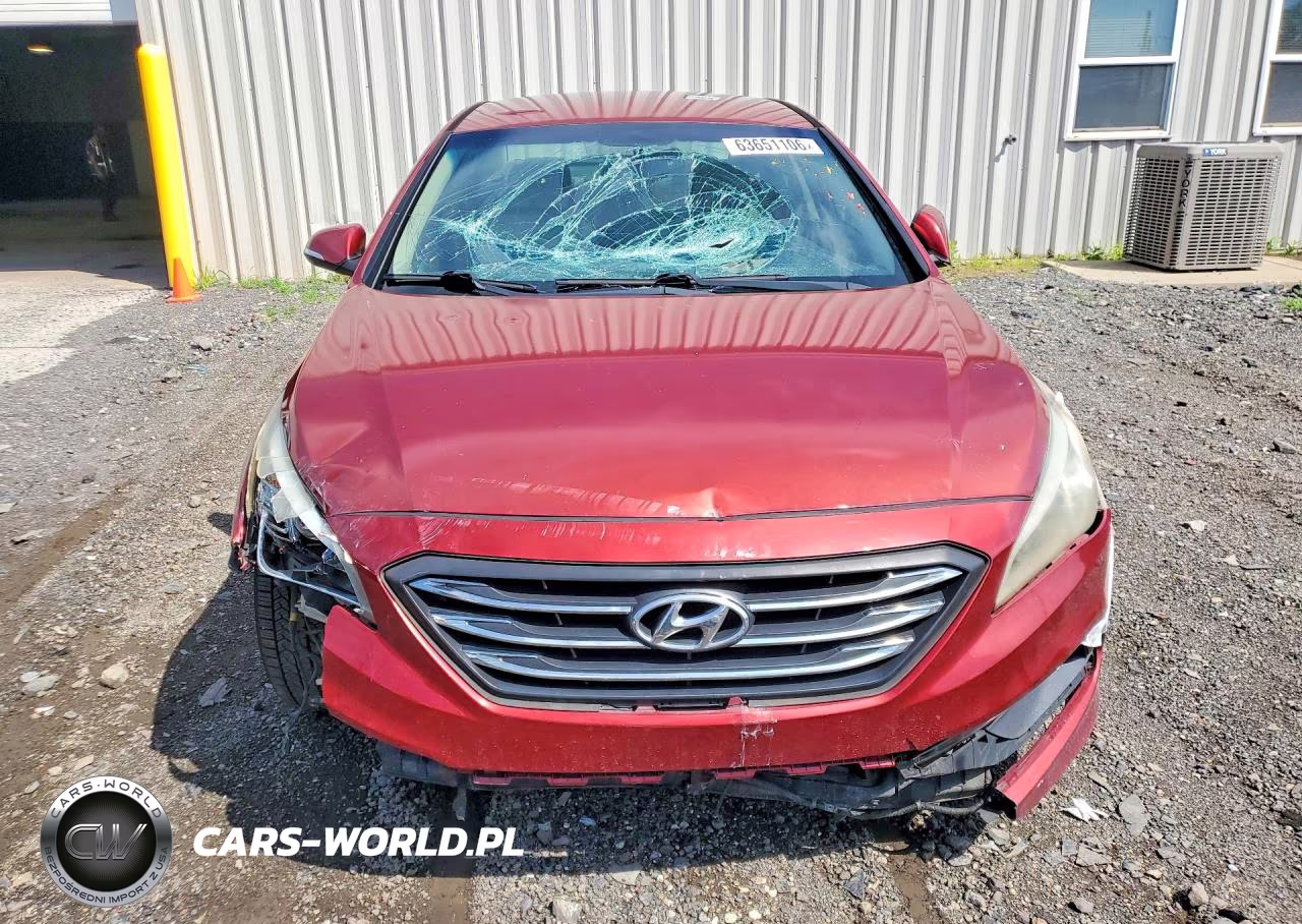 2015 Hyundai Sonata Sport VIN:5NPE34AF0FH209984 - 5