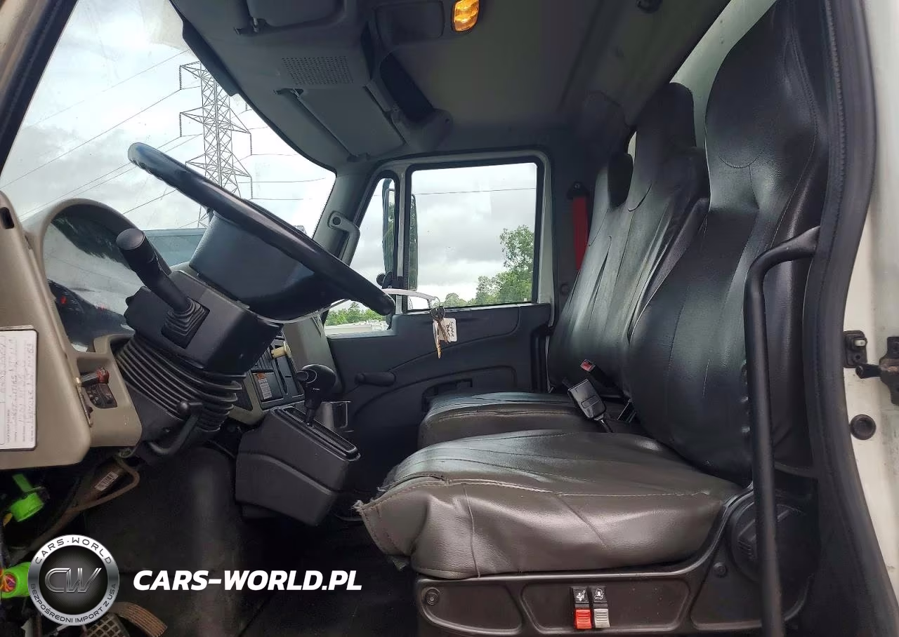 2014 International 4300 Box Truck VIN:1HTMMAALXEH033054 - 7