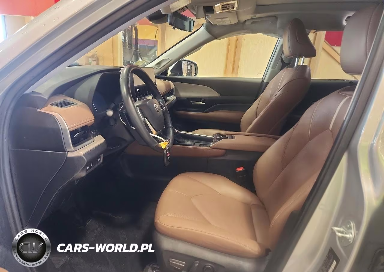 2024 Toyota Grand Highlander Platinum VIN:5TDAAAB53RS043774 - 7