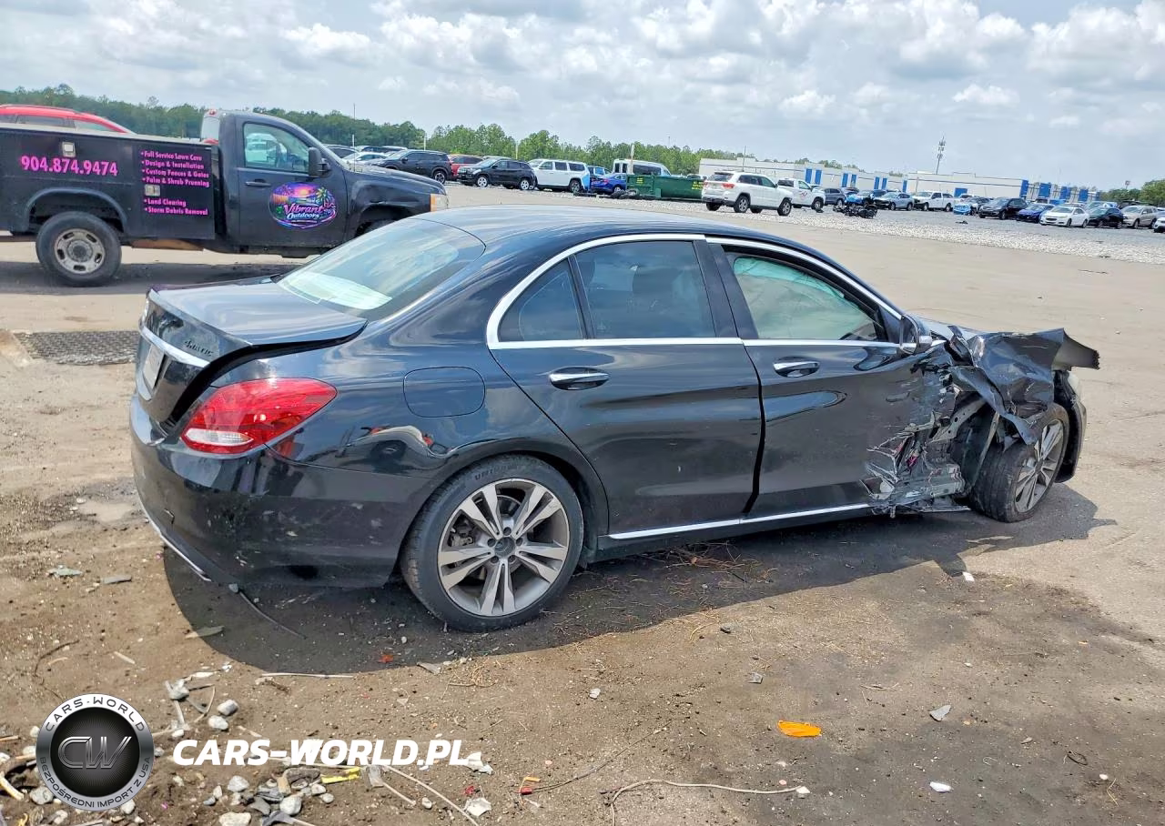 2015 Mercedes-Benz C 300 VIN:55SWF4JB8FU076333 - 3