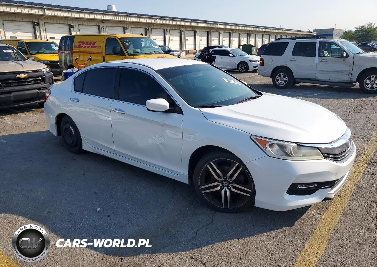 2017 Honda Accord Sport Special Edition VIN:1HGCR2F10HA053030 - 4
